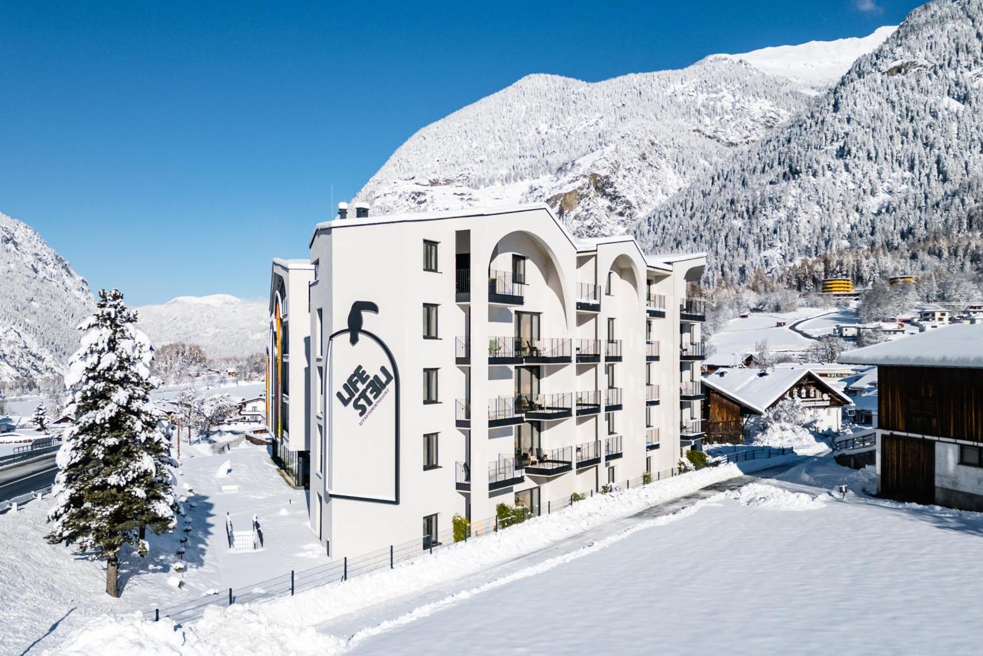 Lifesteil Aparthotel Umhausen Exterior foto